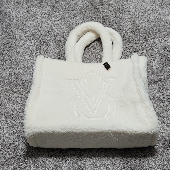 Victoria Secret Sherpa Bag/Tote - Picture 5 of 6